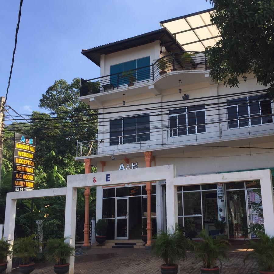 A&B Events Guest Matale Exterior foto